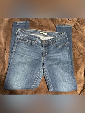 Levi's 711 skinny jeans